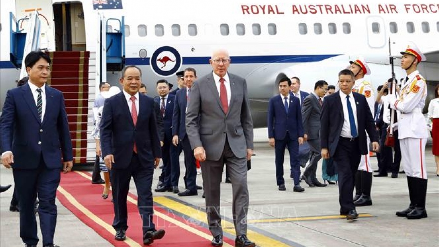 Australian Governor-General arrives in Hanoi for Vietnam visit